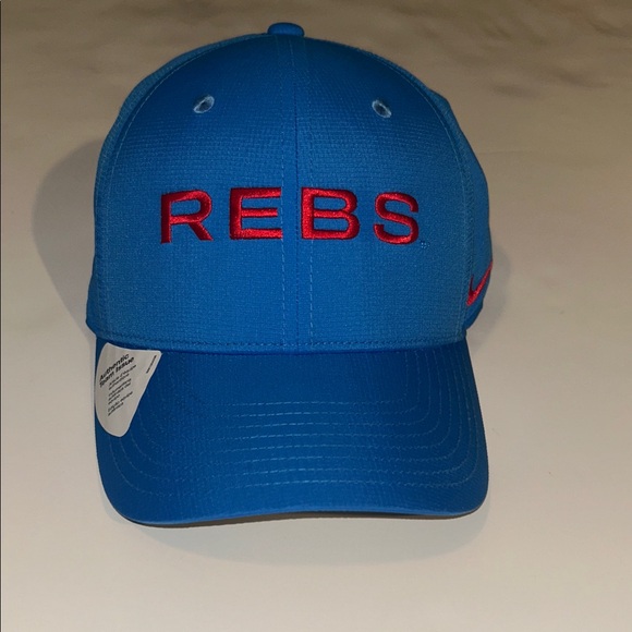 NIKE OLE MISS REBS Blue Cap with Red Embroidery - Picture 1 of 1